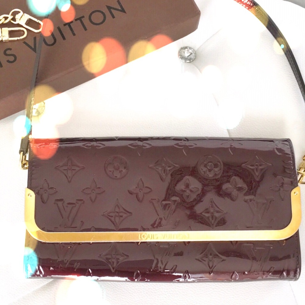 LV Rossmore MM Amarante w/ extra chain listing #1 - Picture 2 of 8
